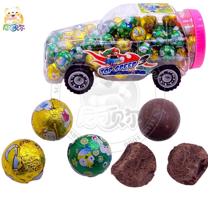 Car Bottled Oem Chocolate Manufacturer Customized Private Label Cocoa Butter Chocolate Ball Father Christmas Chocolate Ball Bomb-C516